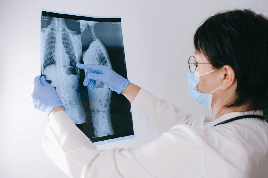 Expert Thoracic Cancer Treatment in Junagadh – Dr. Deepak Samane